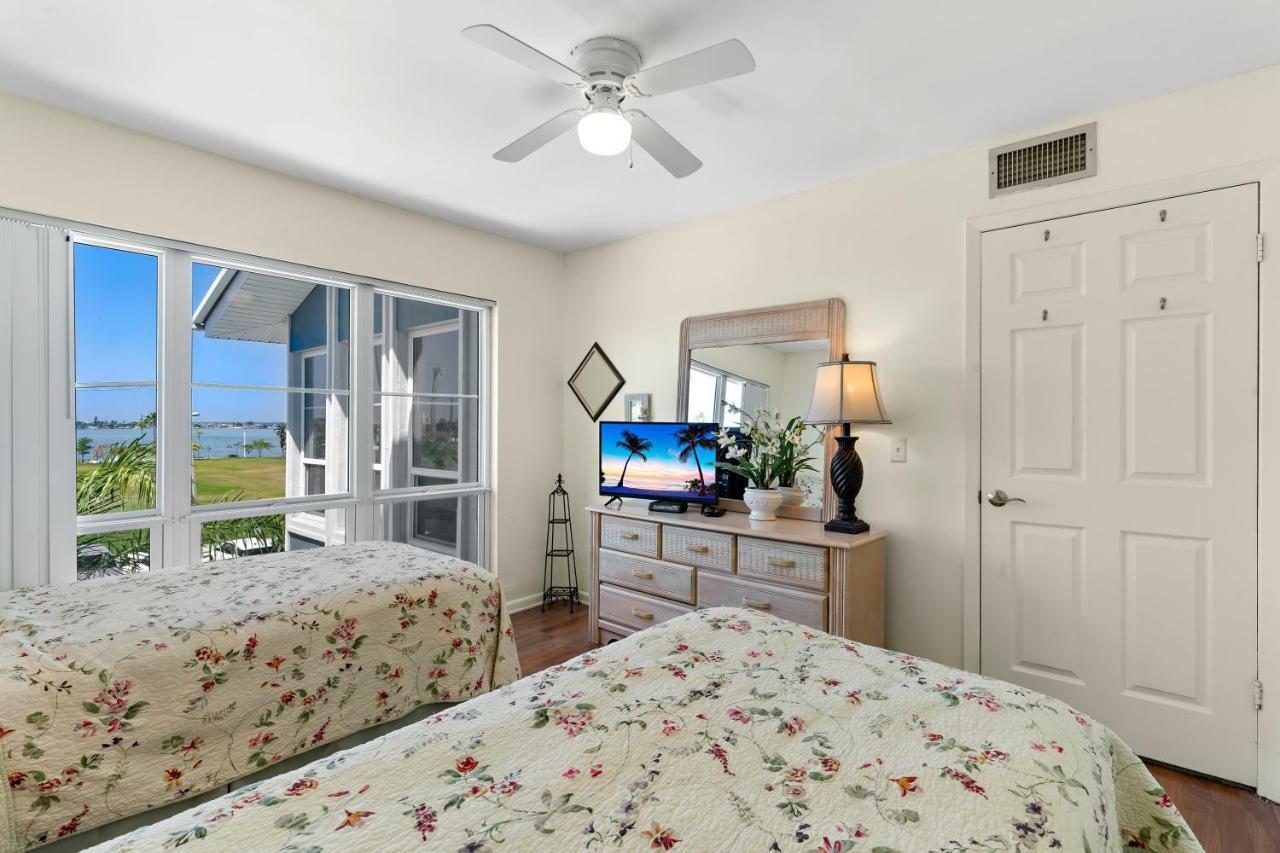 Madeira Beach Condo St. Pete Beach Exterior photo